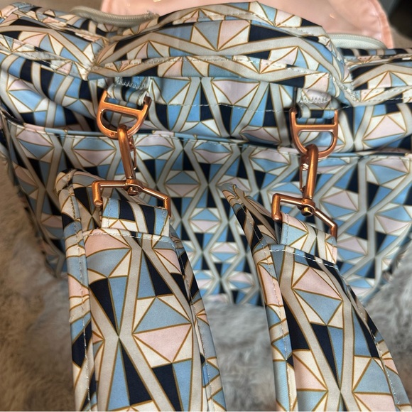 JuJuBe Legacy Collection B.F.F. Convertible Baby Diaper Bag - Picture 8 of 12